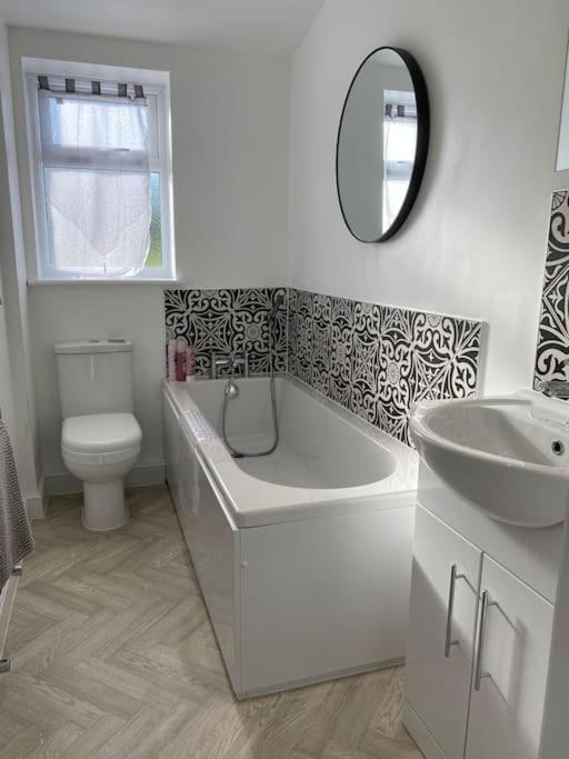 South Cottage - Garden, Views, Parking, Dogs, Cheshire, Walks, Family Adlington Εξωτερικό φωτογραφία